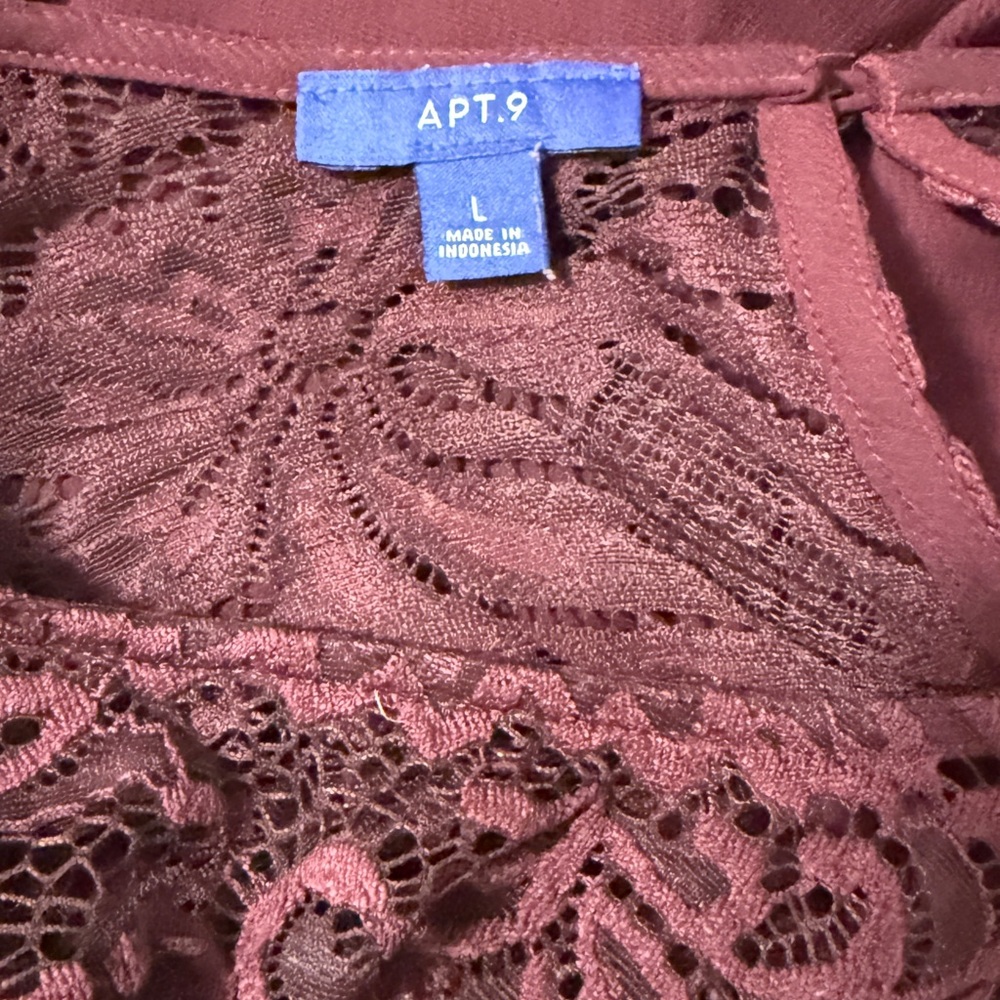 Apt. 9 Women’s Burgundy Lace Detail Long Sleeve Blouse-Sz Large - Picture 5 of 6